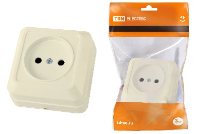 Розетка 2П открытой установки IP20 10А 250В (керамика) сл. кость "Ладога" TDM