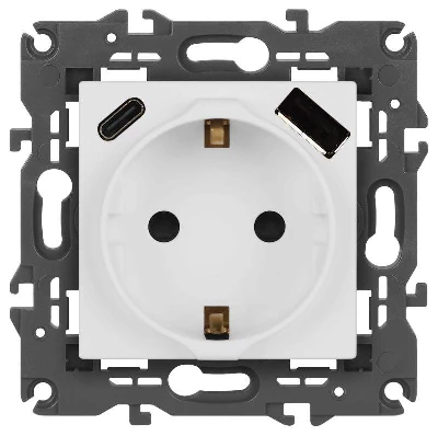 Розетка Elegance 14-4108-01М 16A 250В 2P+E защ. шторки с USB type-A+C 3А 5В матов. бел. Эра Б0067710