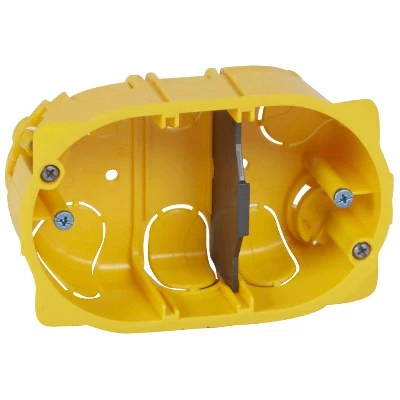 Коробка встр. для сух. перегор. 3п глуб. 40мм Batibox Leg 080049