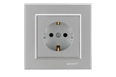 Розетка 1-м СП Karea 16А IP20 с/з сереб. Makel 56065028
