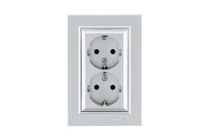 Розетка 2-я с/з СП Karea 16А IP20 серебр. Makel 56065082